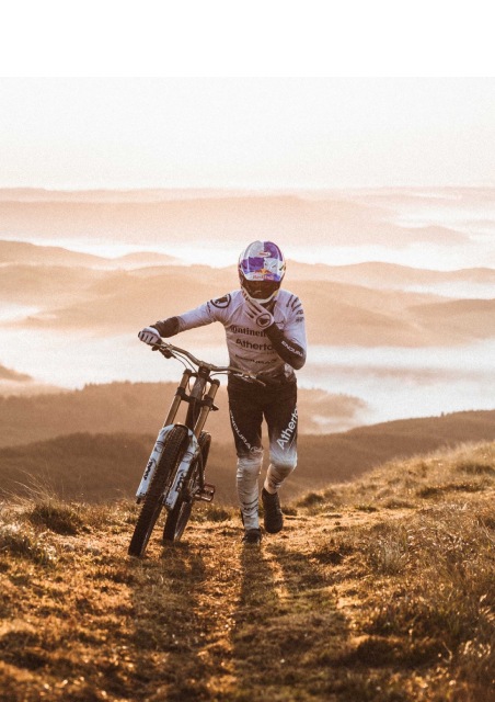 GEE ATHERTON  HOLD FAST