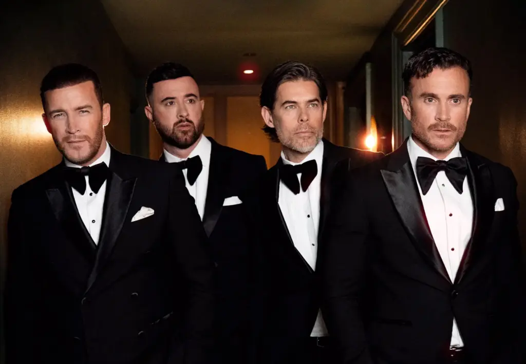 The Overtones – Up Close and Personal